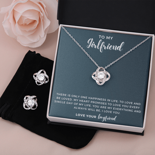 One Happiness in Life Love Knot Necklace Set - Girlfriend Standard Box